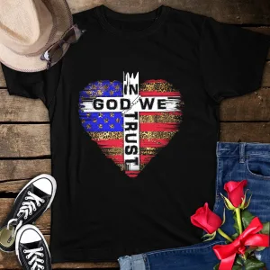 Free to Sparkle Patriotic Hat America Flag 4th of July  Unisex T-Shirt